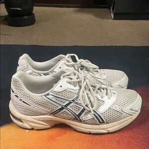 Women's White and Black ASICS